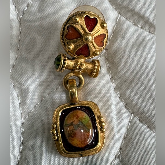 Vintage Gold and Red Dangle Earrings - Picture 2 of 3